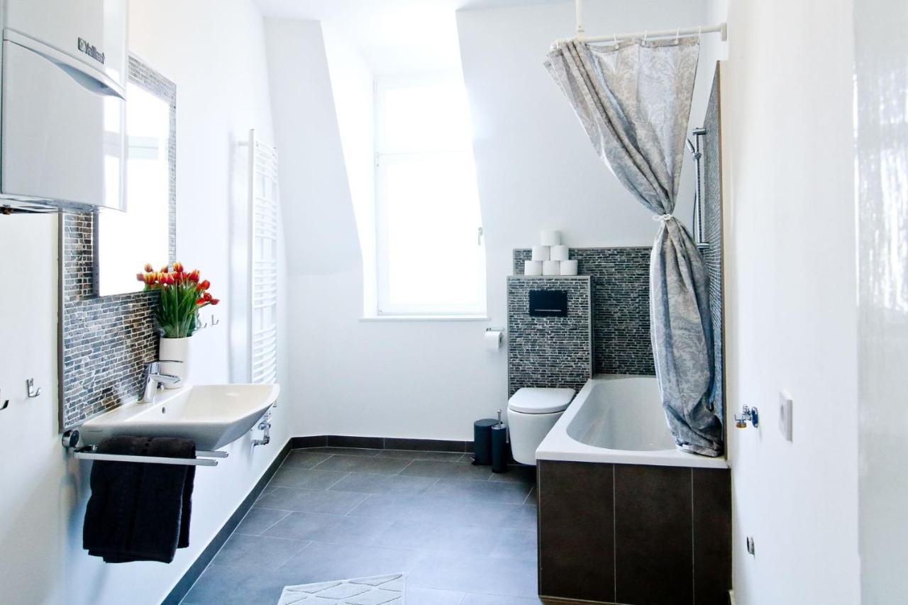 Apartmondo Ferienwohnungen Wuppertal Wichlinghaus 外观 照片